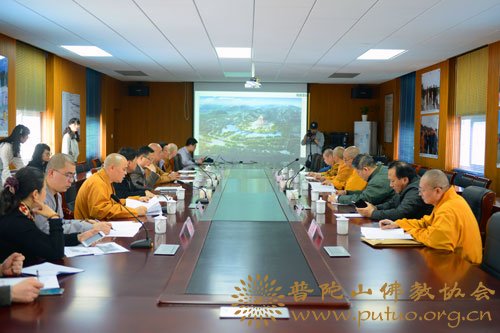 佛教-国宗局与中佛协领导一行视察观音法界建设工作