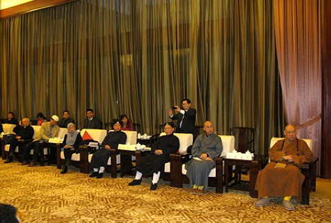 时政-道慈会长出席浙江省宗教界代表人士新春座谈会 时政-道慈会长出席浙江省宗教界代表人士新春座谈会