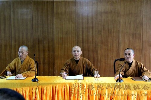 佛教-慧济禅寺召开二月十九香会期安全工作会议