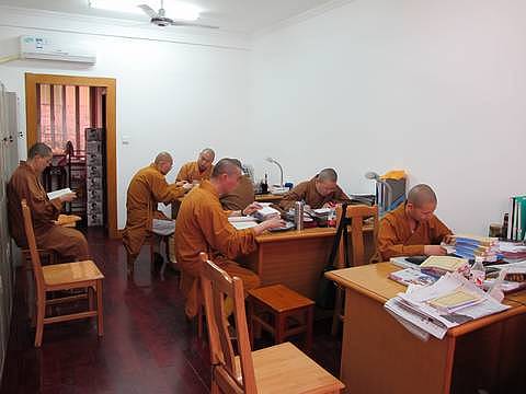 毕业实习-佛协首期财会培训班毕业学员上岗实习