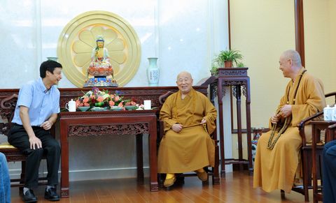 佛教-汉传佛教传戒研讨班召开期间诸山长老莅临普陀山视察工作