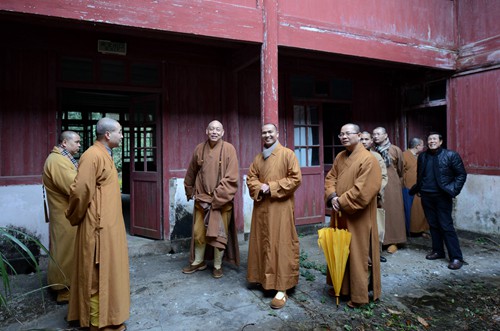 佛教-道慈会长赴法雨禅寺等寺院走访慰问