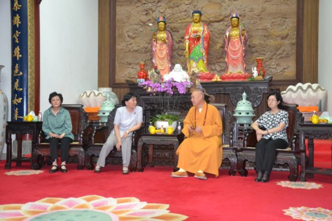 政协副主席-全国政协副主席张梅颖一行来山视察