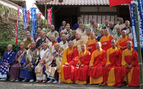 普陀山-日本中国观音灵场会成立30周年普陀山佛协组团赴日参加纪念法会