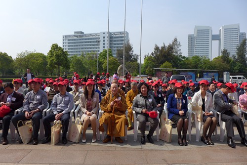 正能量-道生长老出席市“红十字博爱圆梦”项目启动仪式