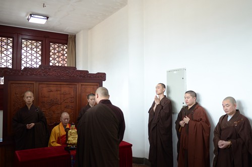 佛教-戒修法师于宝陀讲寺作《往生净土之正因正果》佛学专题讲座 佛教-戒修法师于宝陀讲寺作《往生净土之正因正果》佛学专题讲座