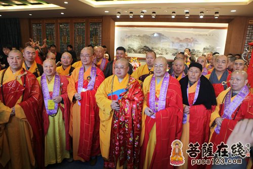 五祖寺-道慈会长赴黄梅应邀出席五祖寺方丈正慈大和尚升座法会