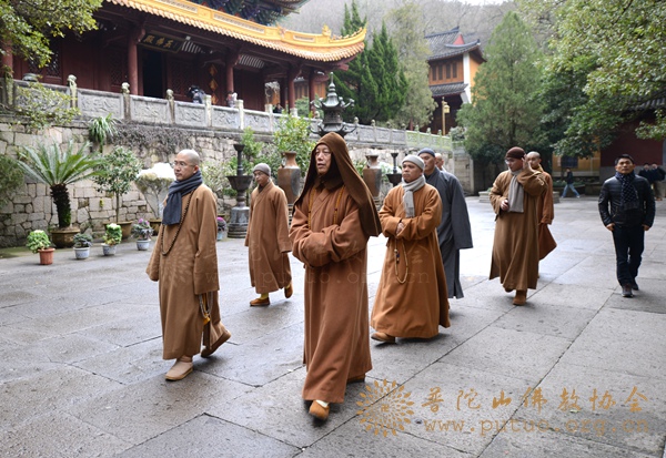 佛教-会长道慈大和尚一行赴全山各寺院走访慰问
