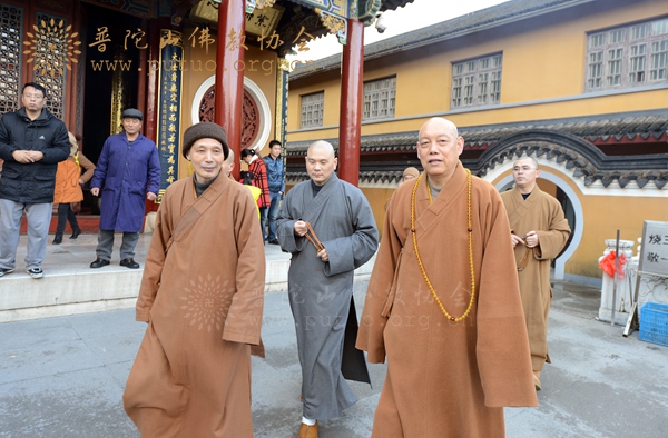 佛教-会长道慈大和尚一行赴全山各寺院走访慰问