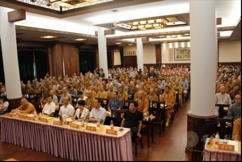 佛教-普陀山佛协参加2012年浙江省佛教讲经交流会