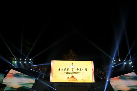 奉化-道慈会长一行出席2012中国（奉化）雪窦山弥勒文化节开幕式