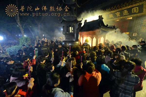 观音-普济禅寺丙申年二月十九观音香会期进香活动安全有序