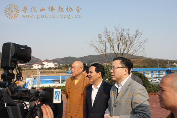 观音-温暖市长调研观音法界建设工作 观音-温暖市长调研观音法界建设工作