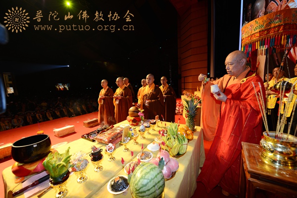 观音-本会会长道慈大和尚一行赴香港出席南海观音庇护祈福千人斋宴