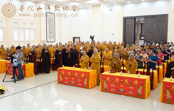 佛教-如义法师应邀于宝陀讲寺作佛学专题讲座