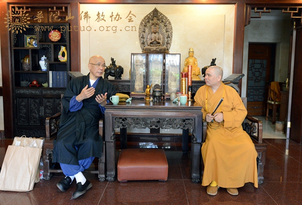 观音-副会长门肃法师接待日本中国观音灵场会坪井全广长老一行