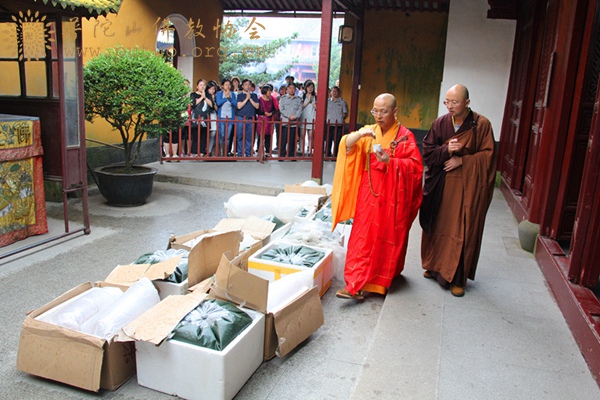 佛教-慧济禅寺圆满举行放生活动
