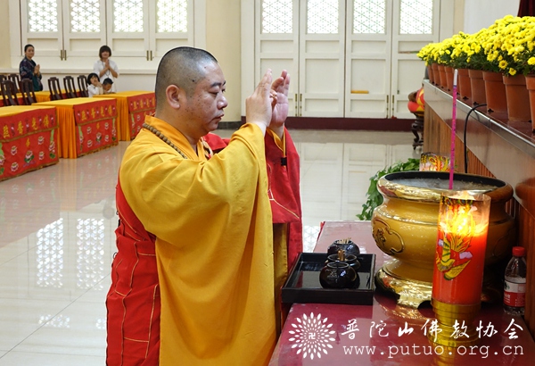 佛教-修定法师应邀于宝陀讲寺作《的般若观行》佛学专题讲座