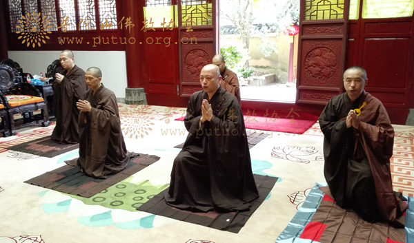 佛教-道慈大和尚为香林净院、圆通禅林等寺院安居僧结夏圆满作教诫