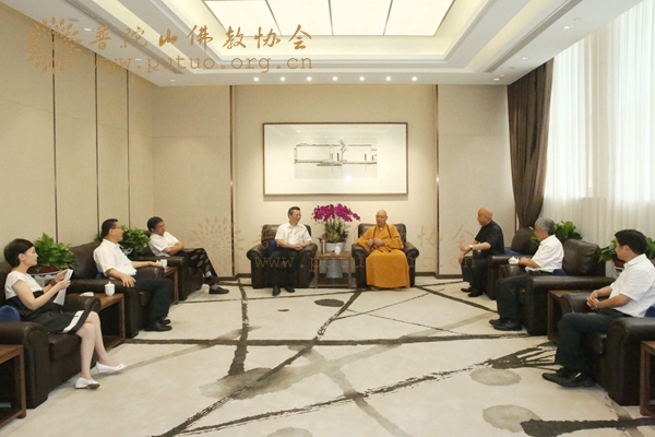 佛教-浙江统战部部长王永康参观《汉风藏韵——中国古代金铜佛像艺术展