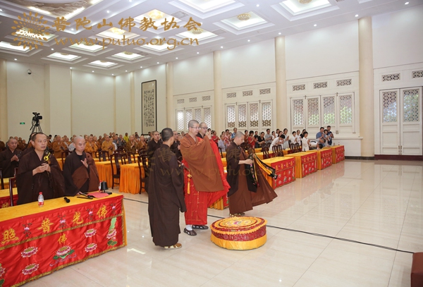 佛教-圣凯法师作《佛教缘起论的思维模式》讲座