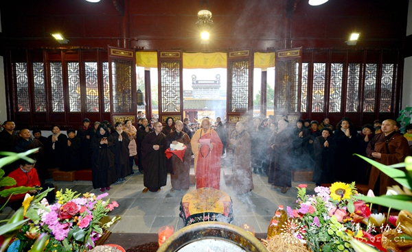 普陀山-普陀山祥慧净院隆重举行三圣宝殿佛像开光法会
