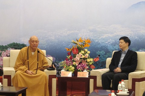 佛教-道慈大和尚、道生长老出席国清讲寺方丈升座庆典领导会见主要嘉宾活动
