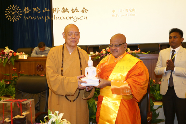 佛学-中国佛学院普陀山学院与斯里兰卡凯拉尼亚大学巴利语与佛学研究院研究生合作办学签约仪式