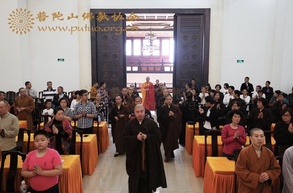 佛教-净旻法师应邀于宝陀讲寺作题为《弥勒信仰漫谈》佛学专题讲座