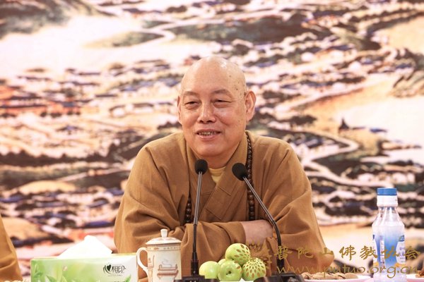 佛教-除夕夜会长道慈大和尚请僧众吃普茶迎新春
