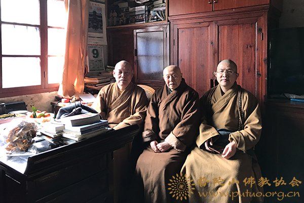 佛教-会长道慈大和尚一行赴宁波天童禅寺探望修祥老和尚