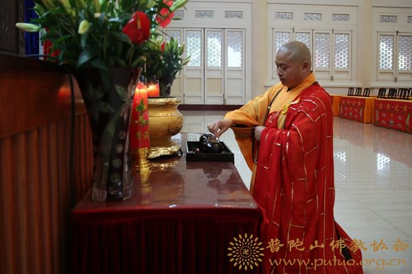 佛教-慧贤法师应邀于宝陀讲寺作《僧团之根本依托—戒》佛学专题讲座
