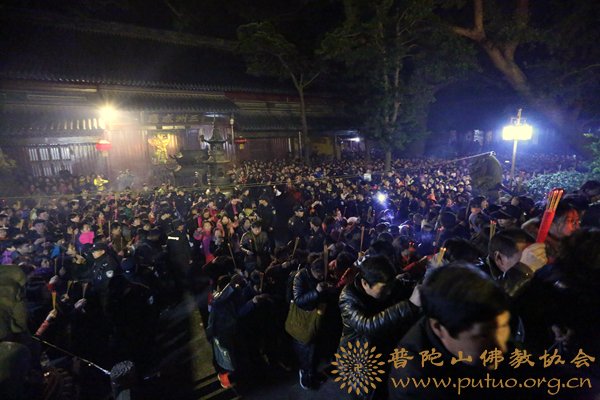 观音-普济禅寺丁酉年二月十九观音香会期进香活动安全有序