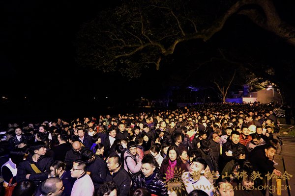 观音-普济禅寺丁酉年二月十九观音香会期进香活动安全有序
