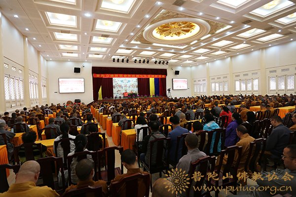 佛教-戒修法师应邀于宝陀讲寺作《简明修行力用》佛学专题讲座