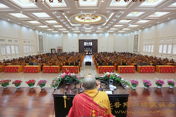 佛教-静波法师应邀于宝陀讲寺作《依教奉行，讲好佛教的故事》专题讲座