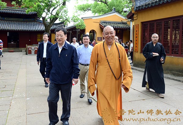 佛教-国家宗教局副局长张彦通一行来山调研