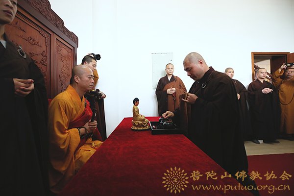 佛学-宏海法师应邀于宝陀讲寺作《楞严经略论》佛学专题讲座