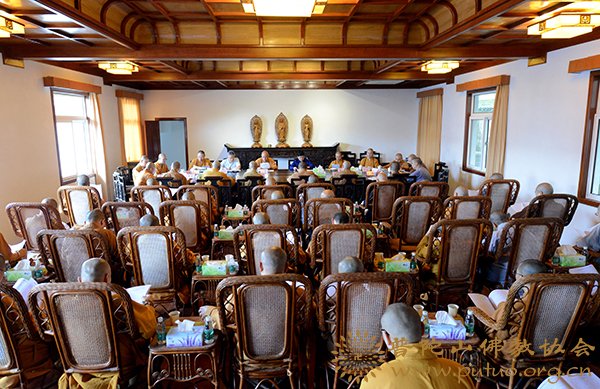佛教-普陀山佛教协会召开佛协六届四次理事会议