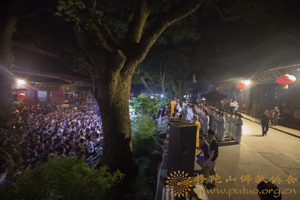 观音-普济禅寺丁酉年六月十九观音香会期进香活动安全有序