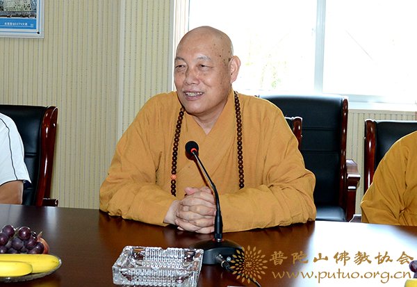 观音-会长道慈大和尚一行赴观音法界慰问一线建设者