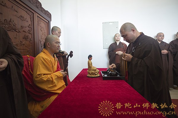 佛学-副会长信光法师应邀于宝陀讲寺作《大意》佛学专题讲座