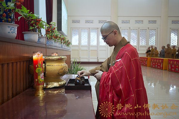 佛教-副会长会闲法师应邀于宝陀讲寺作《近代普陀山佛教与现代社会融入历程》佛学专题讲座 佛教-副会长会闲法师应邀于宝陀讲寺作《近代普陀山佛教与现代社会融入历程》佛学专题讲座