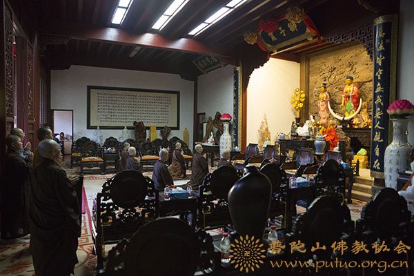 佛教-会长道慈大和尚为香林净院等寺院安居僧结夏圆满作教诫
