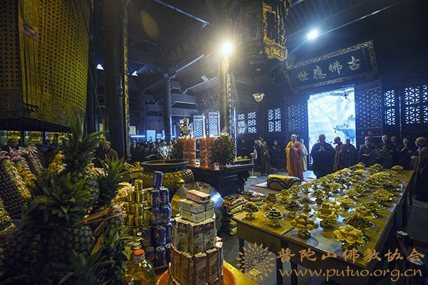 佛教-丁酉年七月十五“佛欢喜日”普济禅寺举行盂兰盆供传供法会