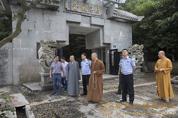 普陀山-普陀山佛教协会联合多部门检查全山寺院安全保障工作