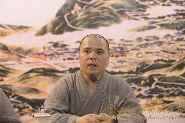 普济禅寺隆重召开全体僧众、职工大会部署安全工作