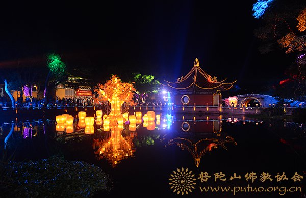普陀山-第十一届普陀山南海观音文化节“点亮心灯”传灯祈愿法会