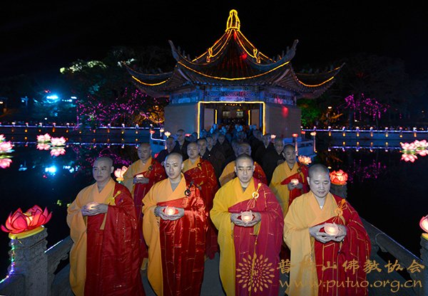 普陀山-第十二届普陀山南海观音文化节“点亮心灯”传灯祈愿法会