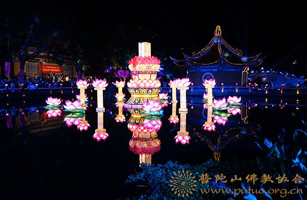 普陀山-第十二届普陀山南海观音文化节“点亮心灯”传灯祈愿法会